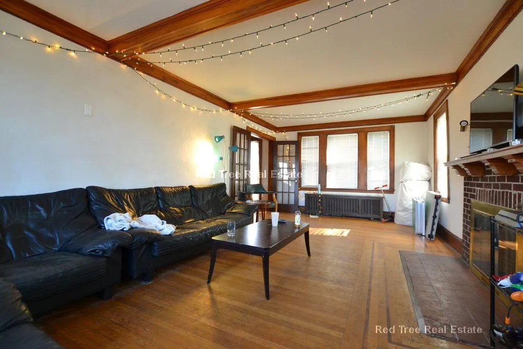 116 Lake St, Brighton