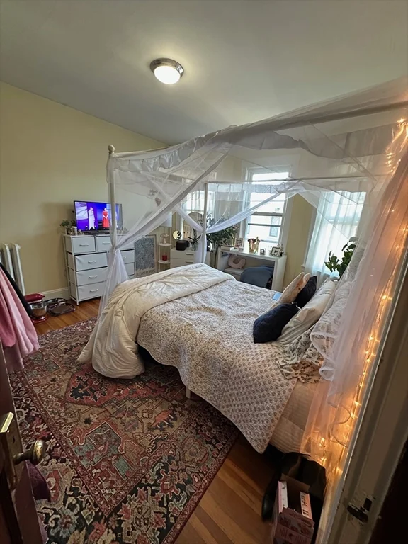 6 Elm, Emerson Gardens