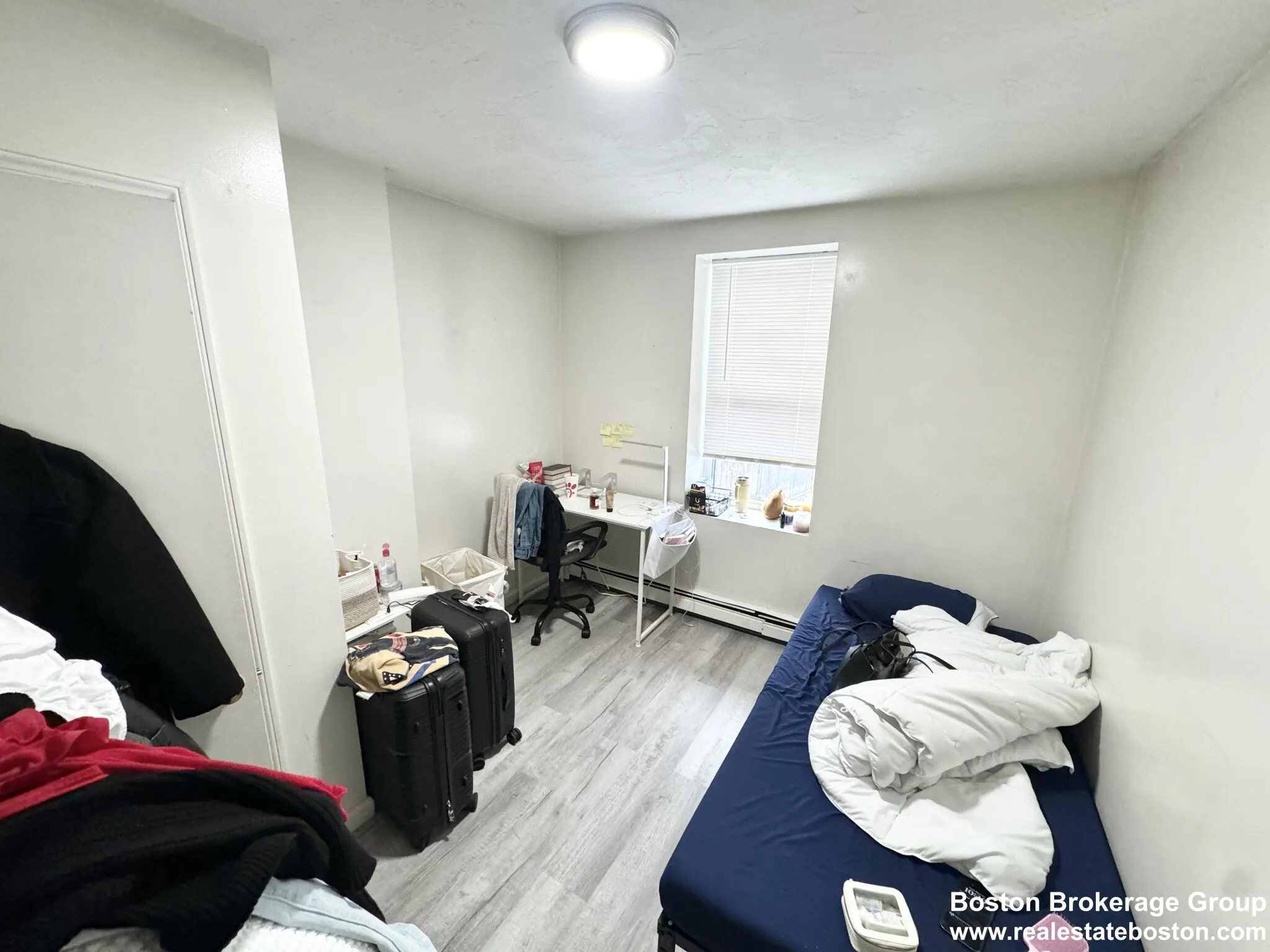 90 Hammond St, Roxbury