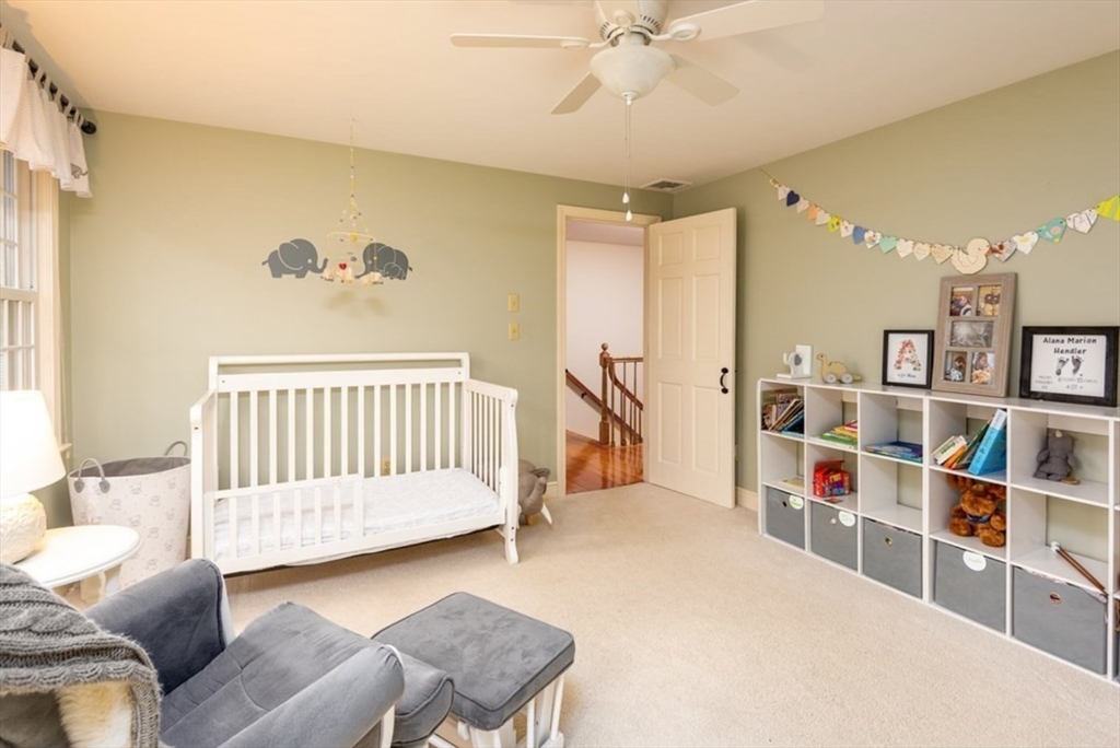 170 Saddle Hill Rd, Hopkinton