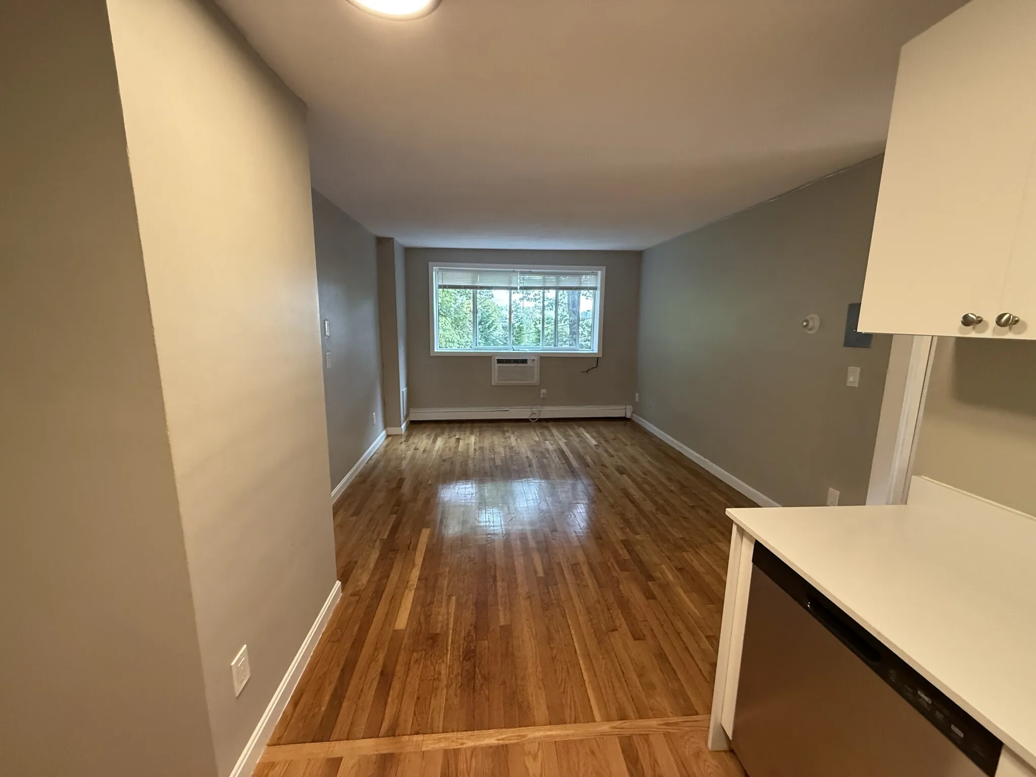 226 Parker Hill Ave, Mission Hill