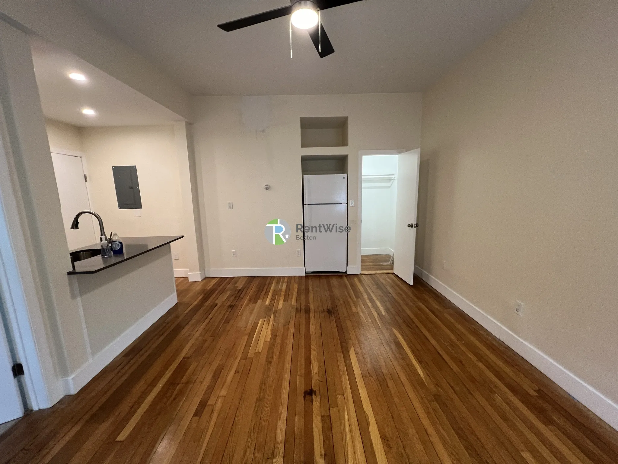 56 Brighton Ave, Brighton