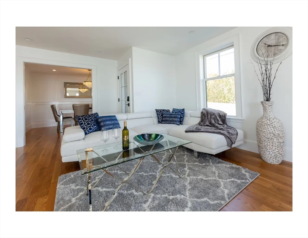 153 Bayside Rd, Quincy