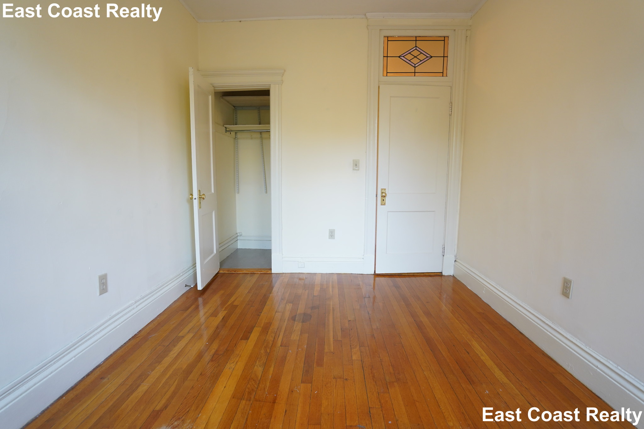 100 Queensberry St, Fenway