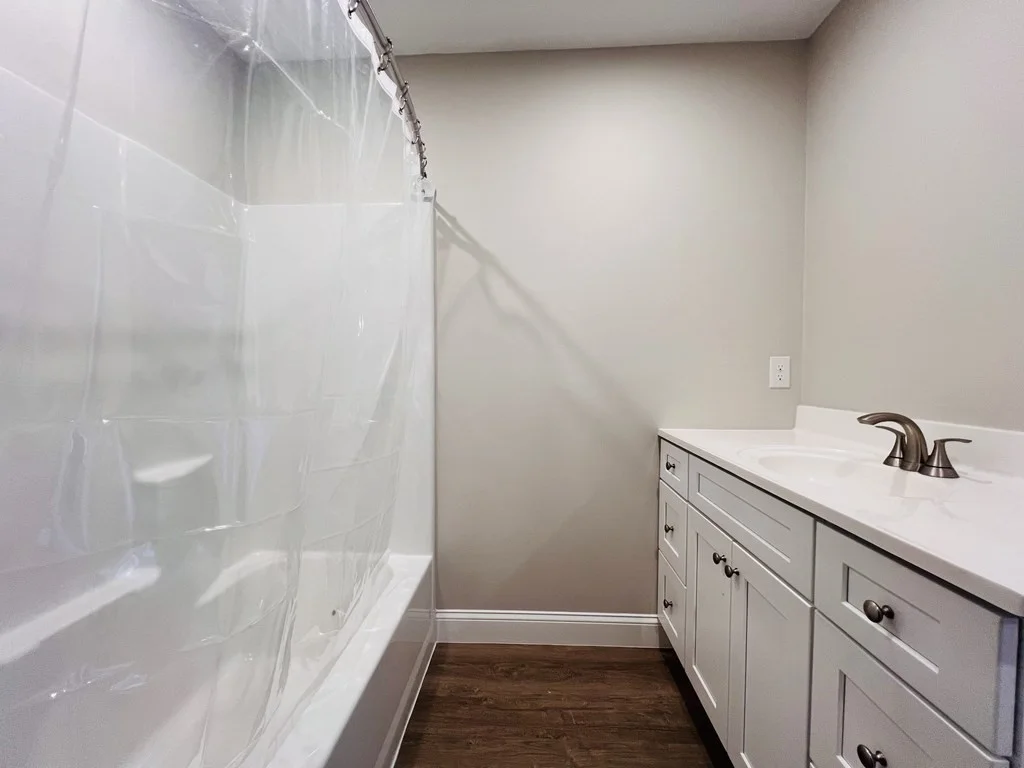 10 Glacier Path, Middleboro