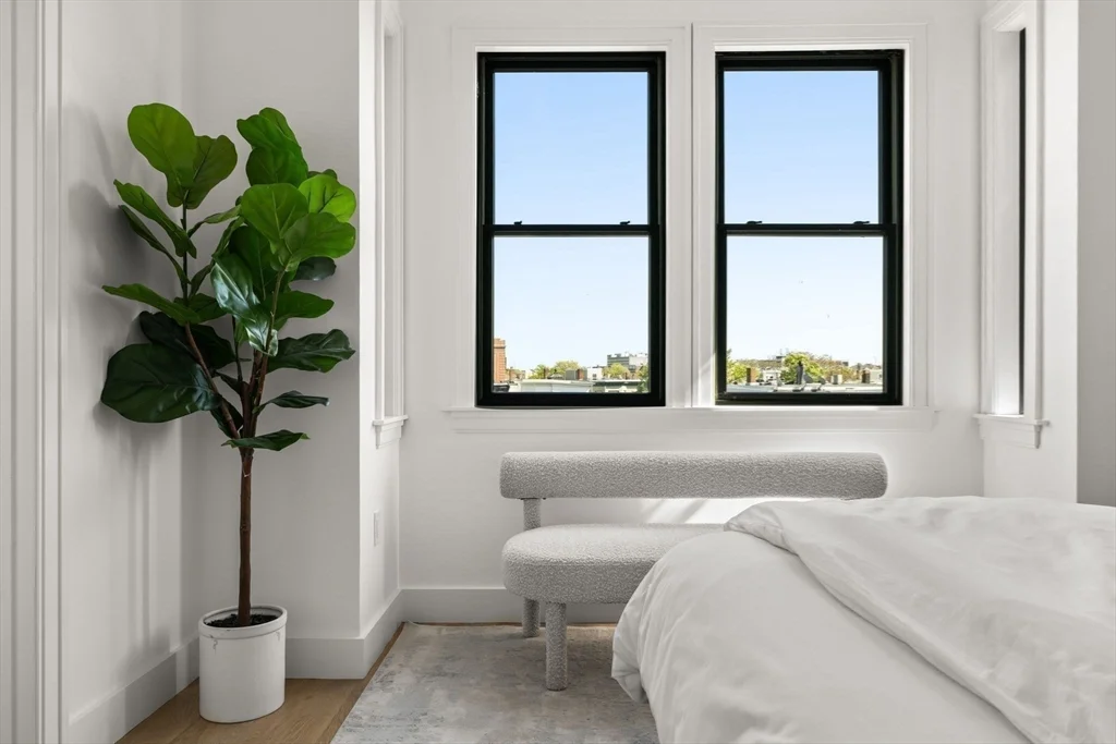 100 Bennington St, East Boston