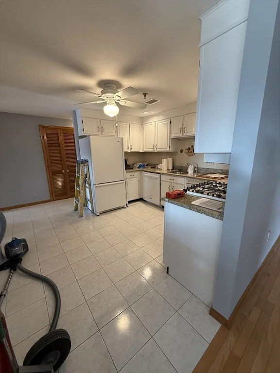 45 Christopher Dr, Methuen