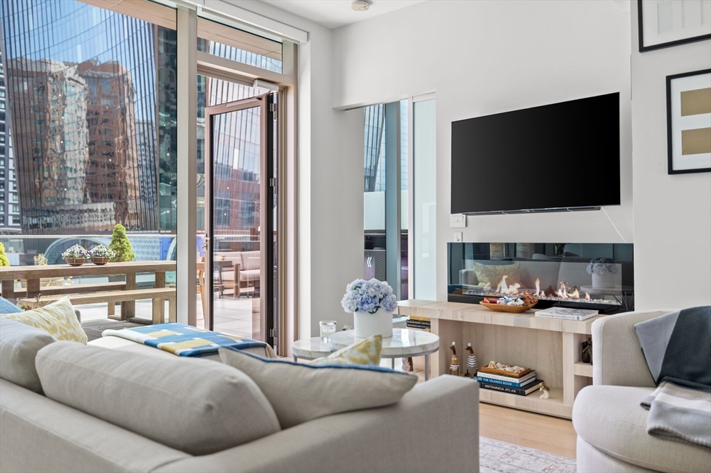 135 Seaport Blvd, Seaport District