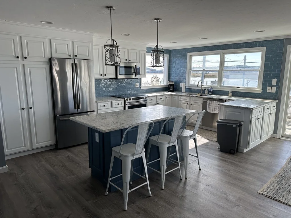 230 Central Ave (Weekly Summer), Humarock