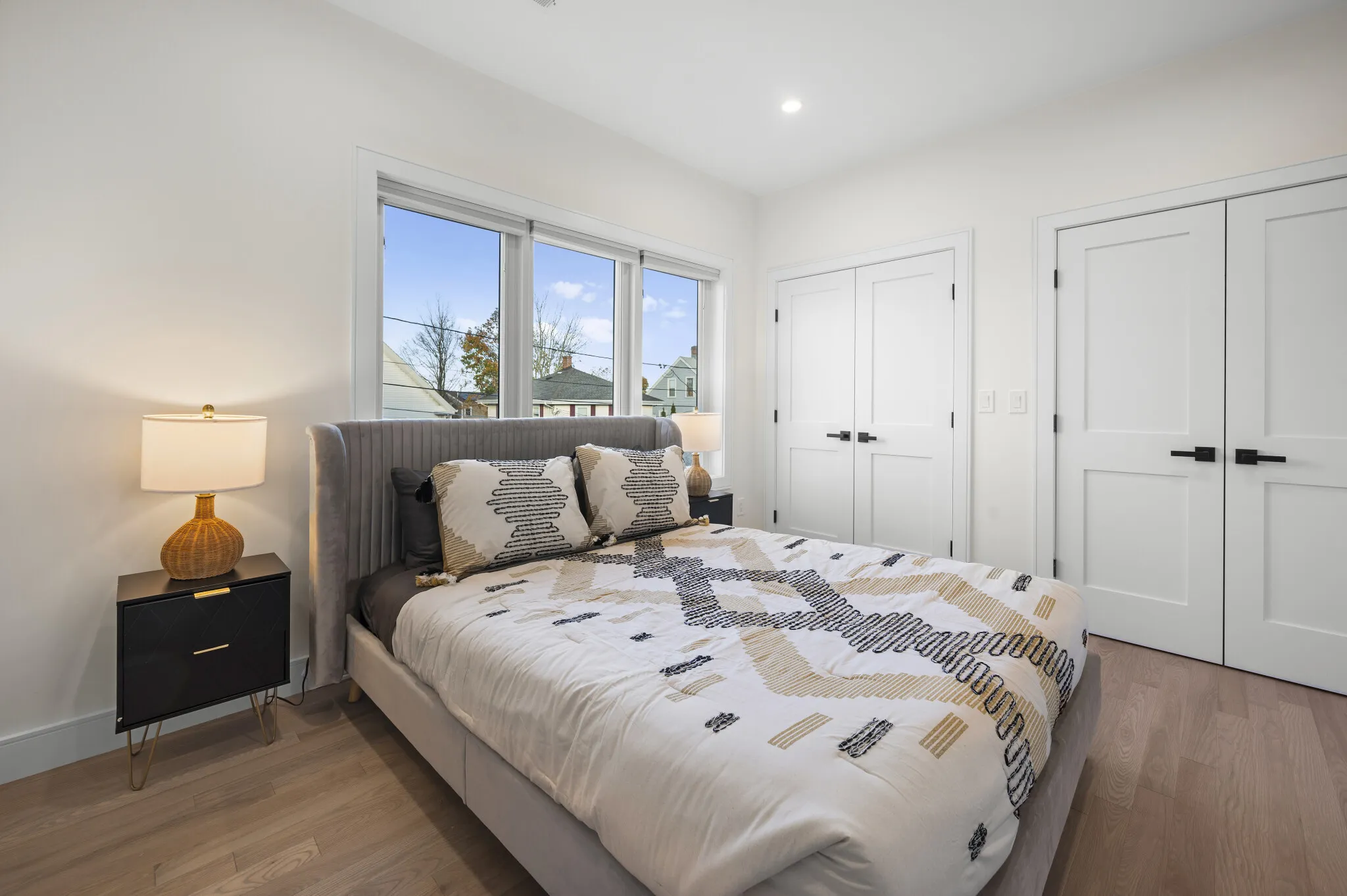 21 Bolton St, South Side