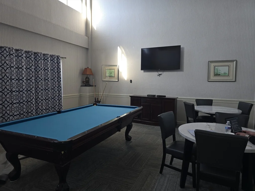 230 Willard St, Quincy