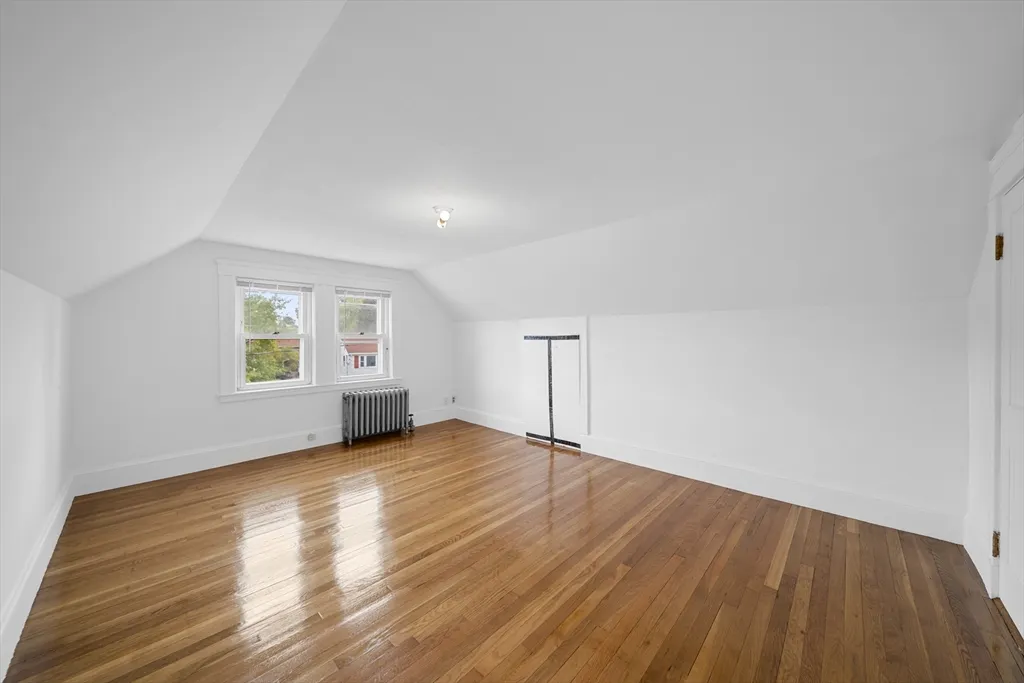 180 Faneuil St, Brighton