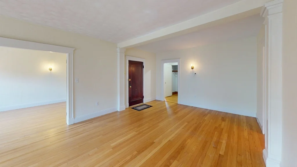 22 Alton, Coolidge Corner