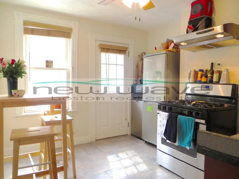 49 Saint Germain St, Back Bay