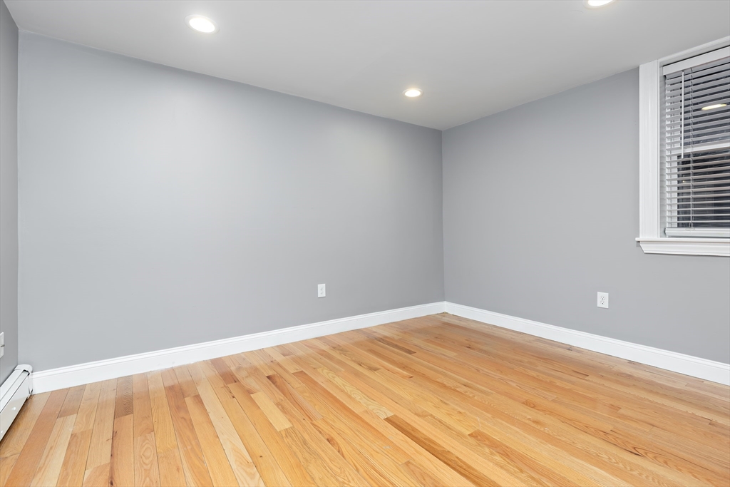 29 Grove St, Beacon Hill