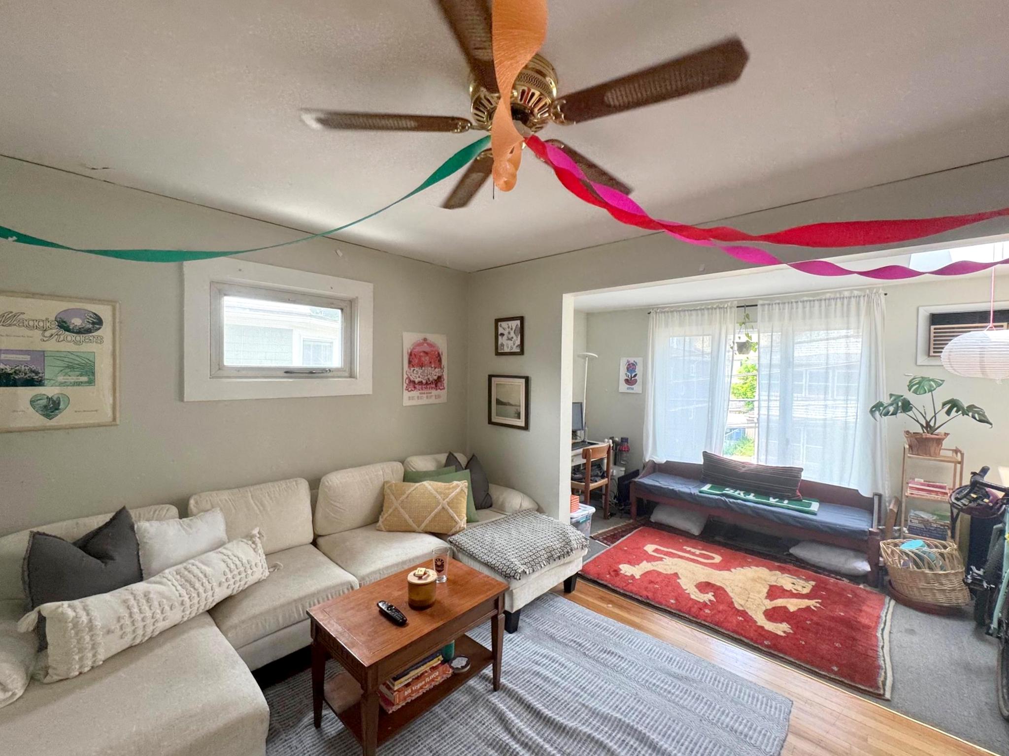 16 Corinthian Rd, Tufts