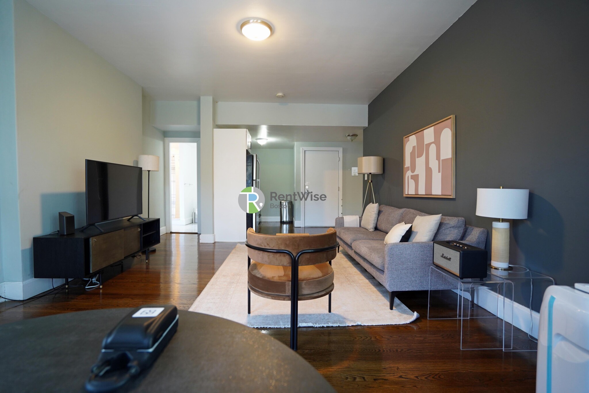 45 Carlton St, Longwood