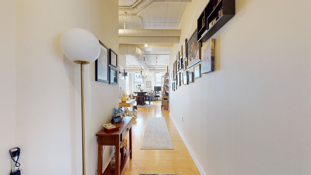 210 South, Leather District