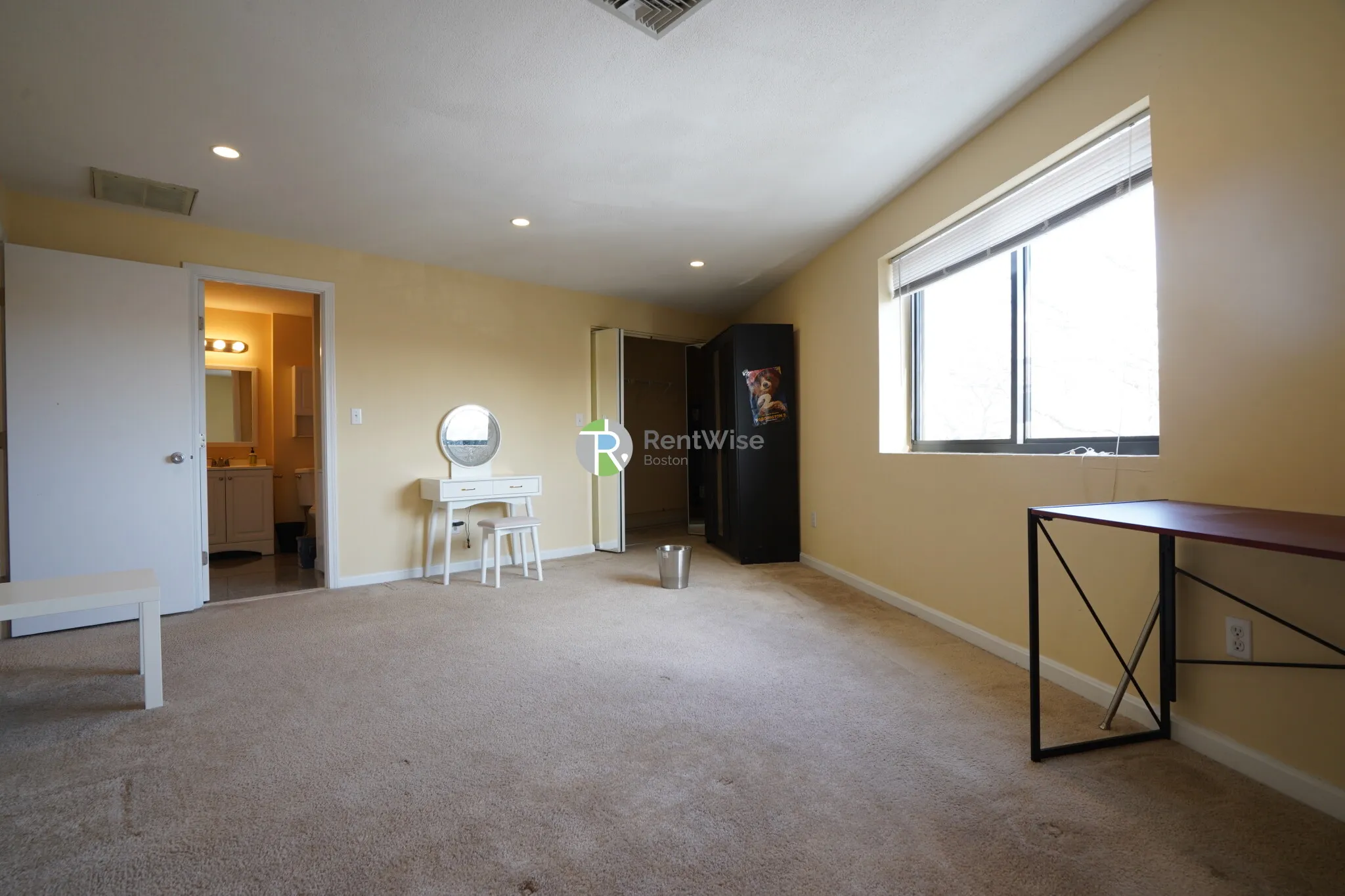 404 Langley Rd, Thompsonville