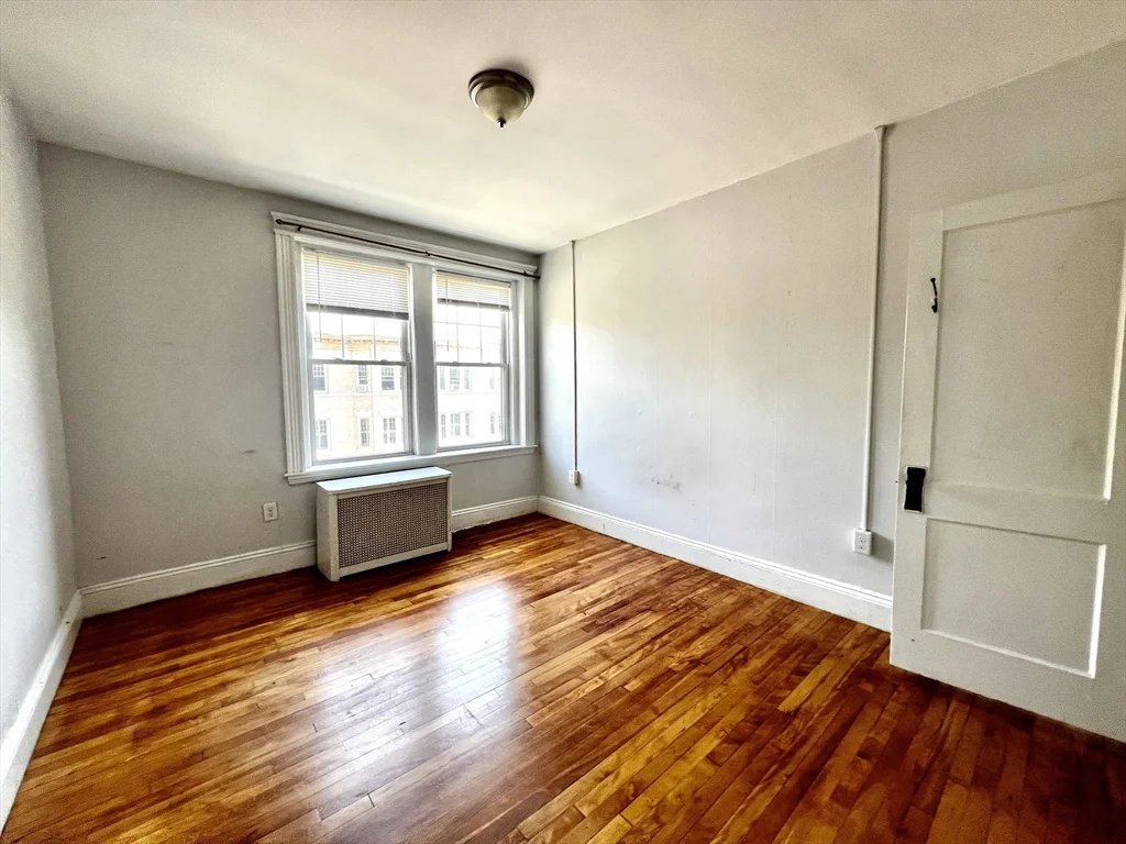 76 Babcock St, Coolidge Corner