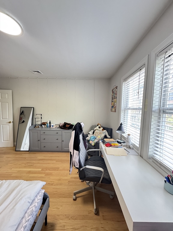 389 W Broadway, South Boston