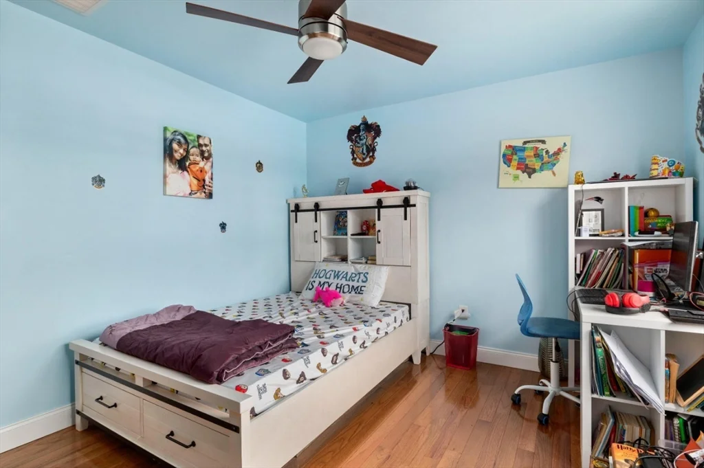 77 Hound Pack Cir, Walpole