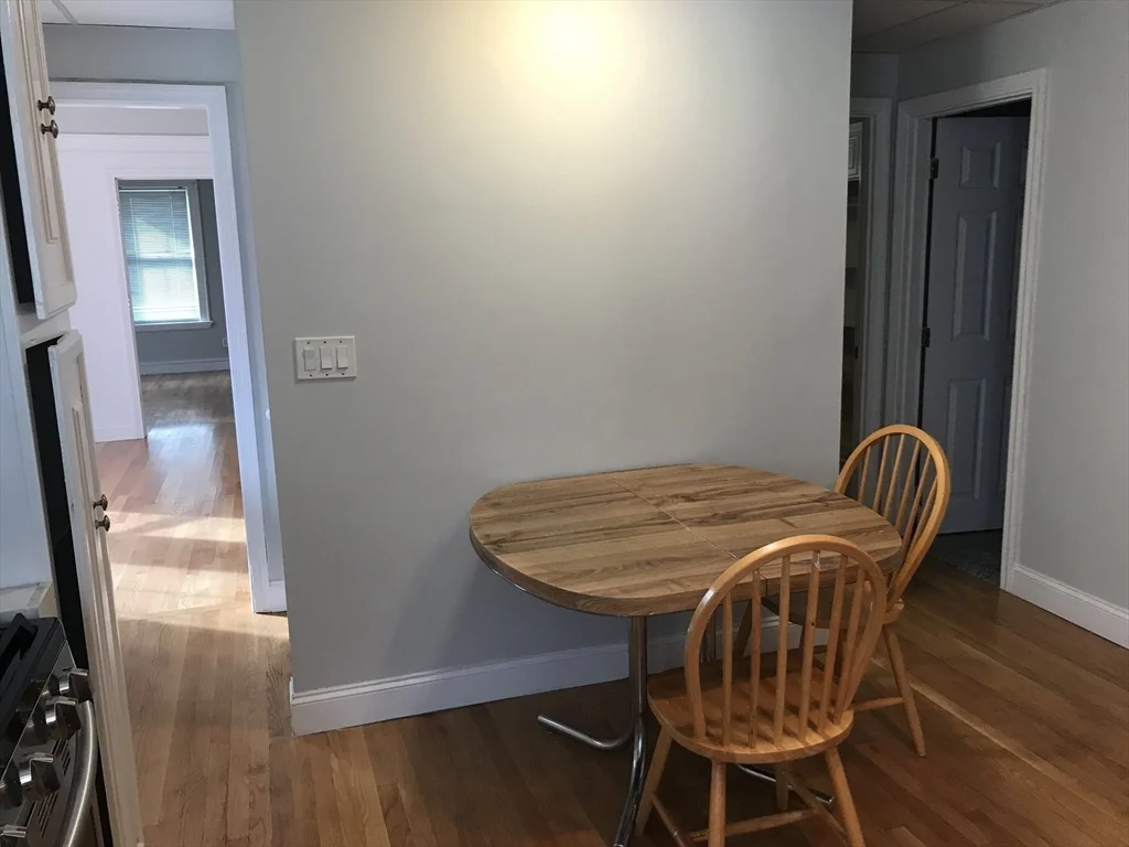 72 Boston Ave, Medford