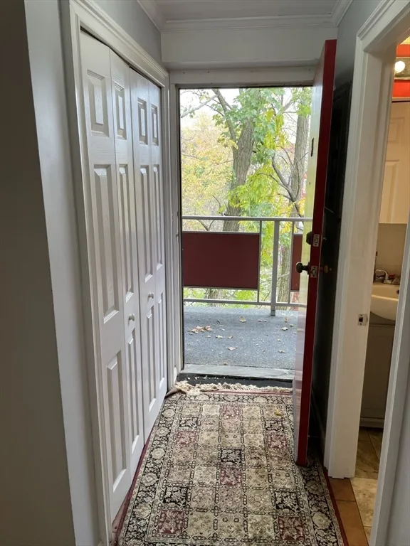 1691 Cambridge St, Mid-Cambridge