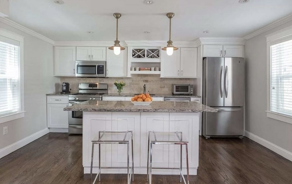 622 E 2nd St, South Boston