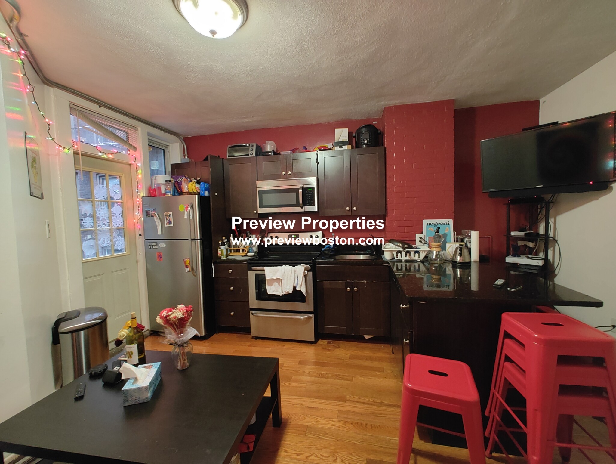 161 Endicott St, North End