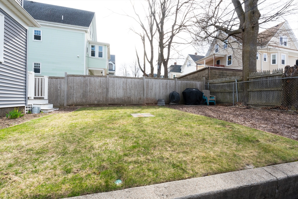 49 Montvale, Roslindale