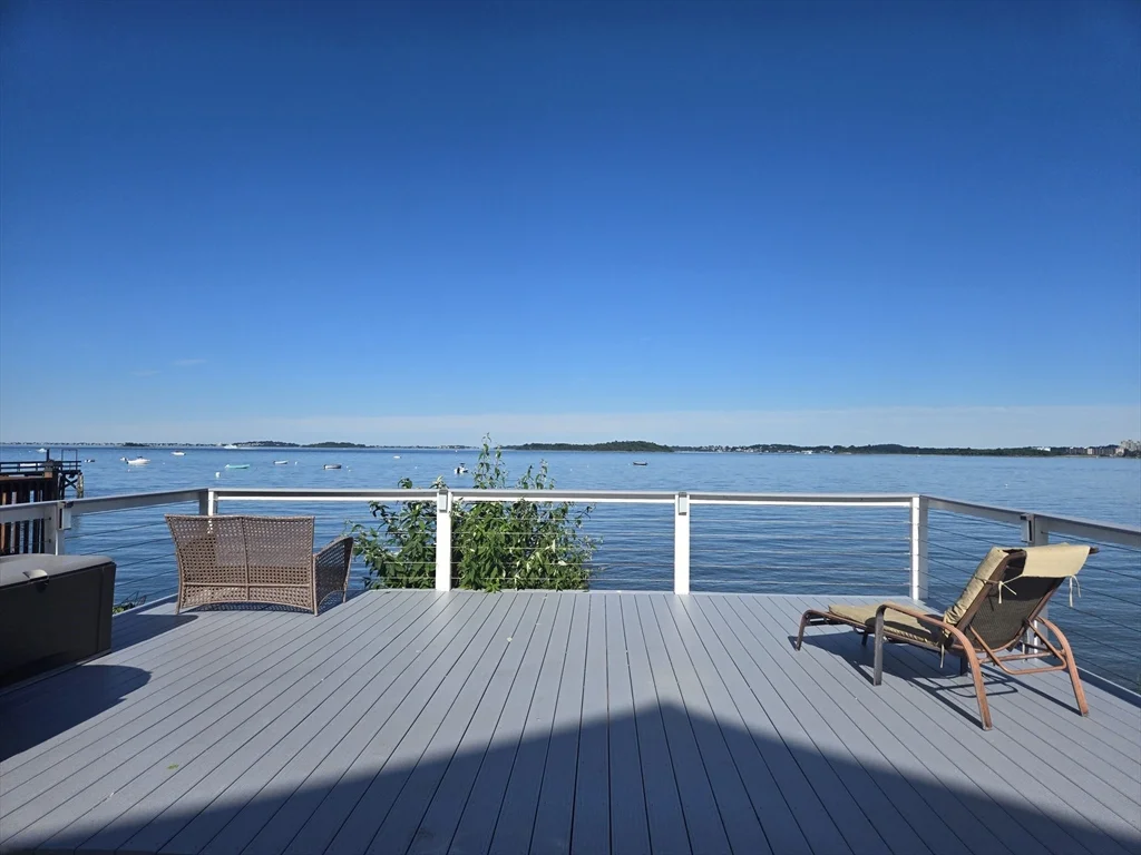 16 Homestead Ave, Quincy