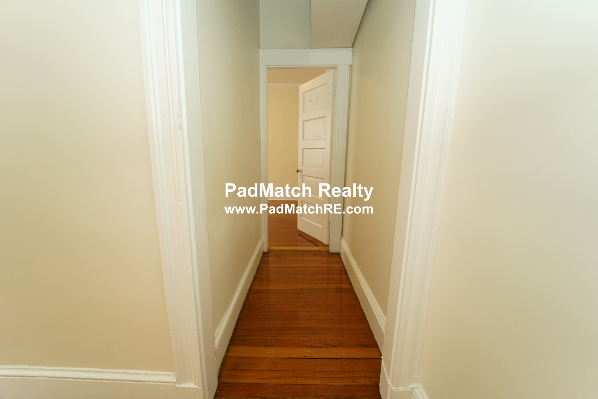 208 Winthrop Rd, Aspinwall Hill