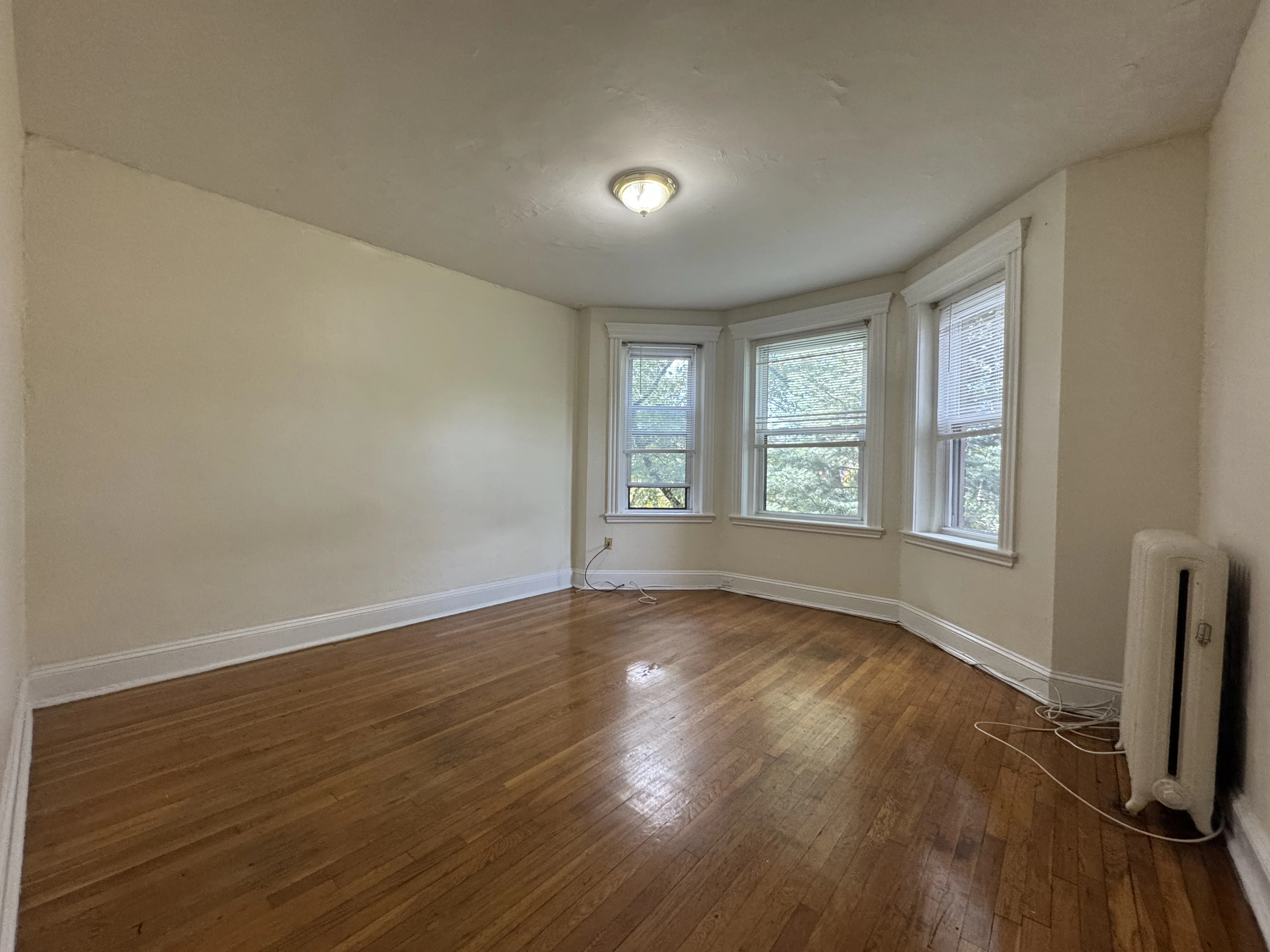 364 Riverway, Mission Hill