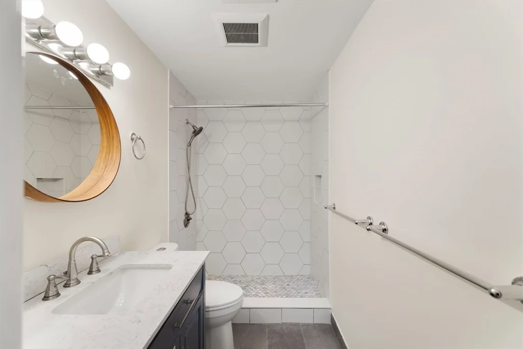 39 Worcester Sq, South End