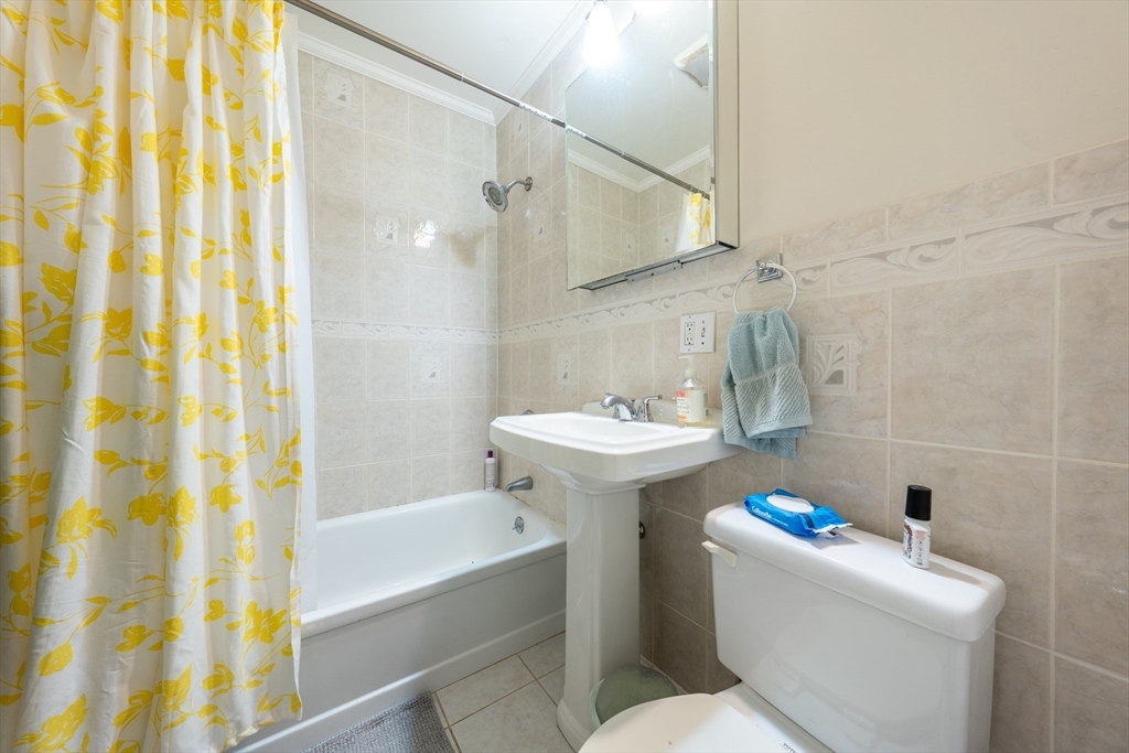 50 Follen St, Neighborhood Nine