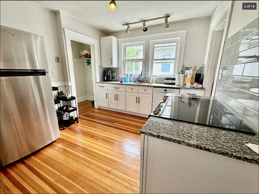 19 Sunset Rd, West Somerville