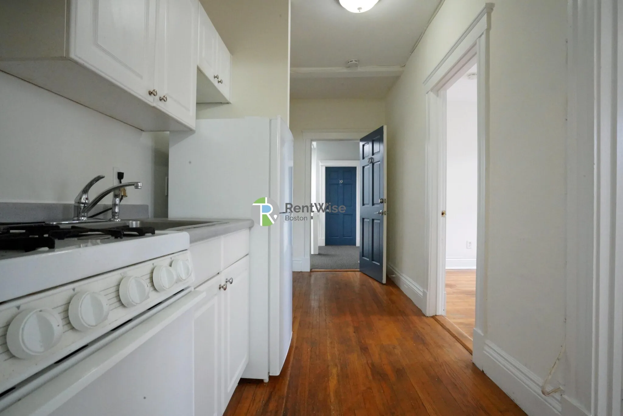 6 Camelot Ct, Brighton