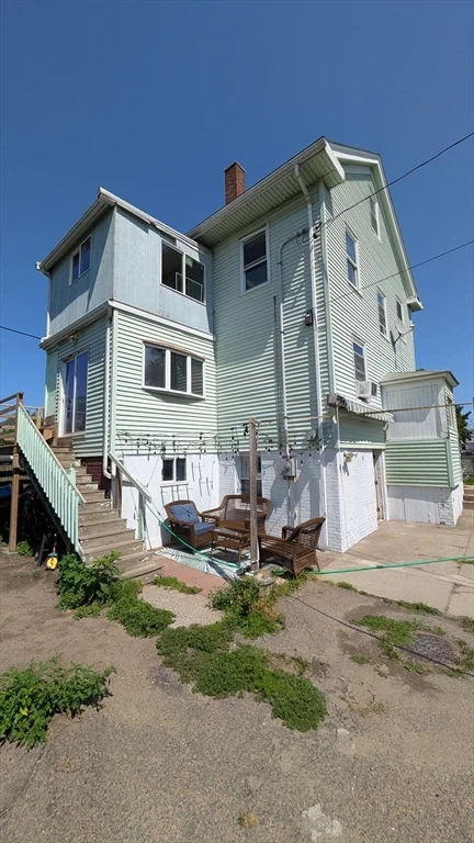 1106 Saratoga St, East Boston