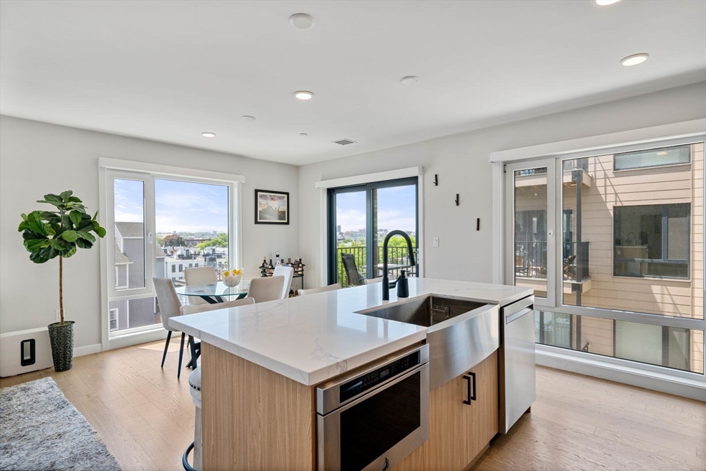 457 W Broadway, South Boston