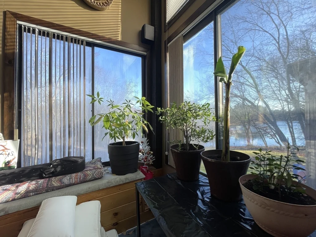 26 Pelham St, Billerica