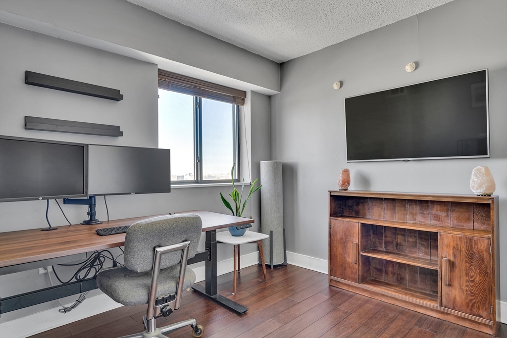 15 N Beacon, Allston