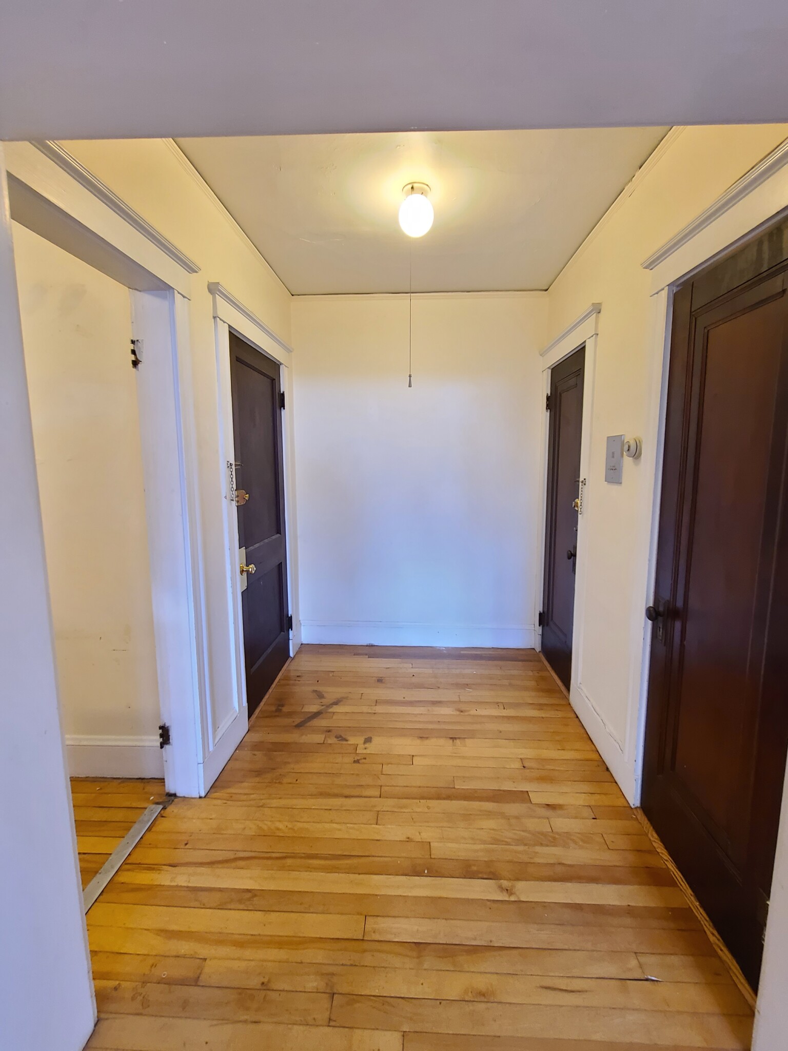 100 Madison Ave, Newtonville