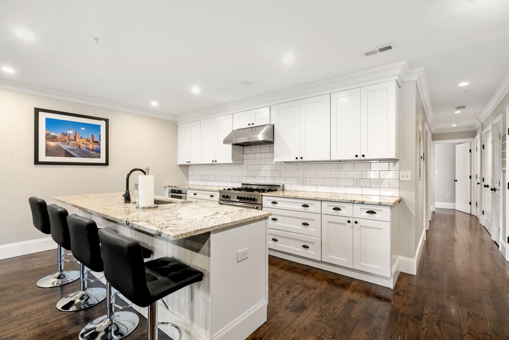 215 Athens St, South Boston