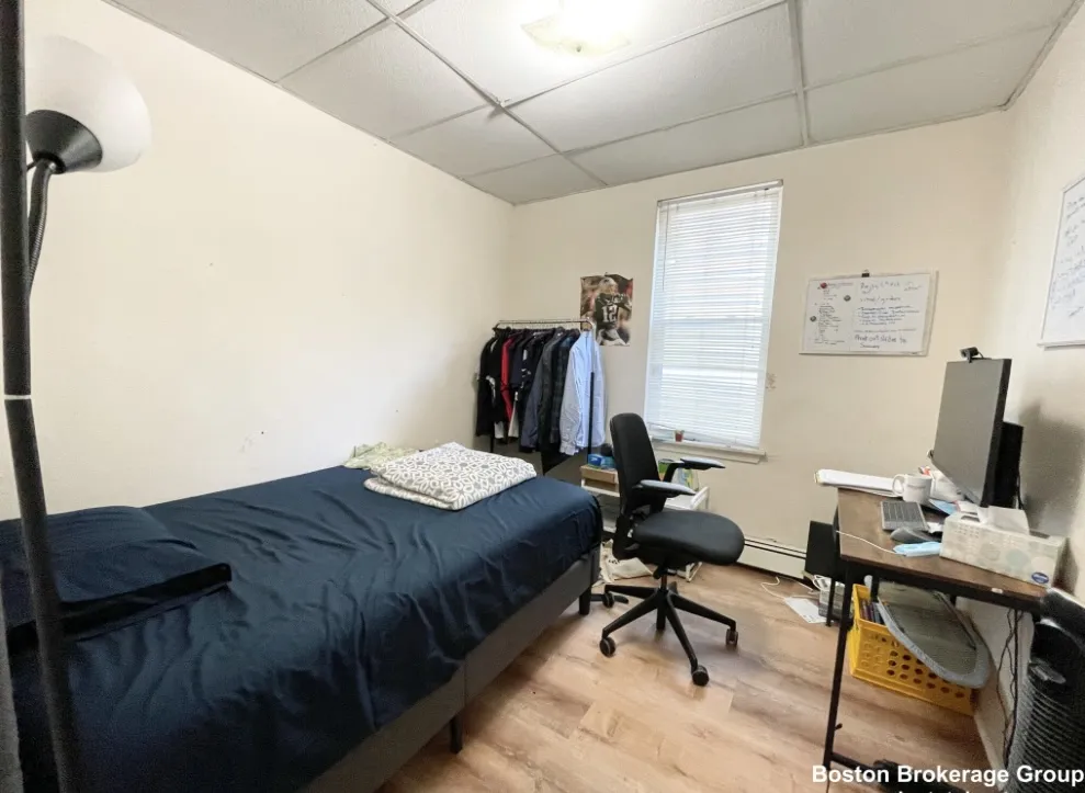 1572 Tremont St, Mission Hill