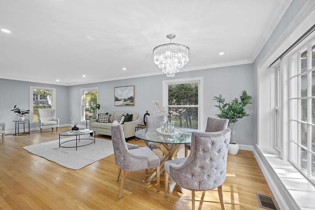 108 Radcliffe Rd, Belmont