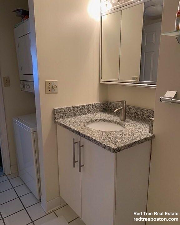 59 Brainerd Rd, Allston