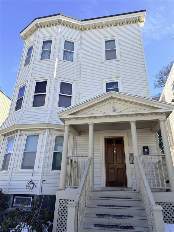 832 Washington St, Dorchester