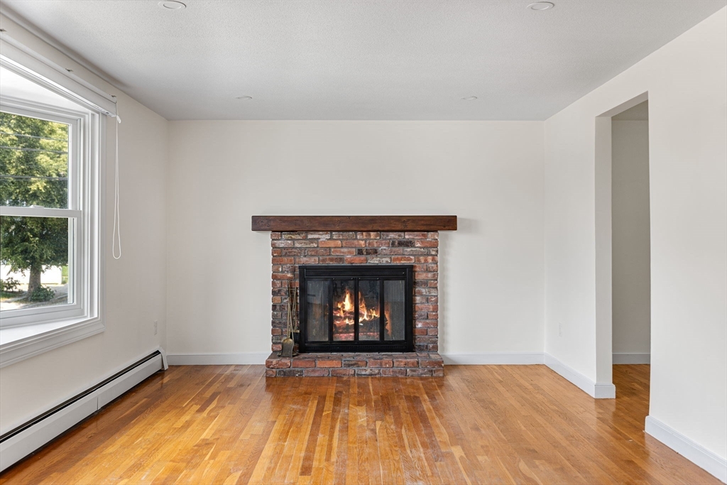 194 Glenellen Rd, West Roxbury