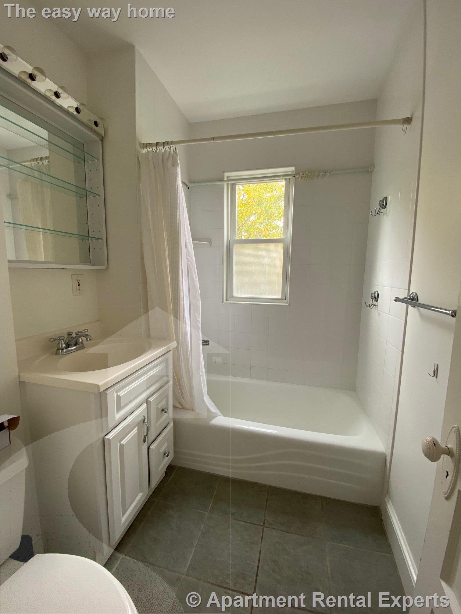 124 Garden St, Huron Village